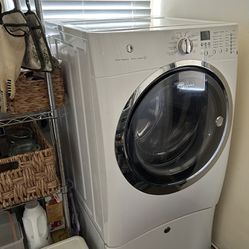 Electrolux Steam Washing Machine W/Storage