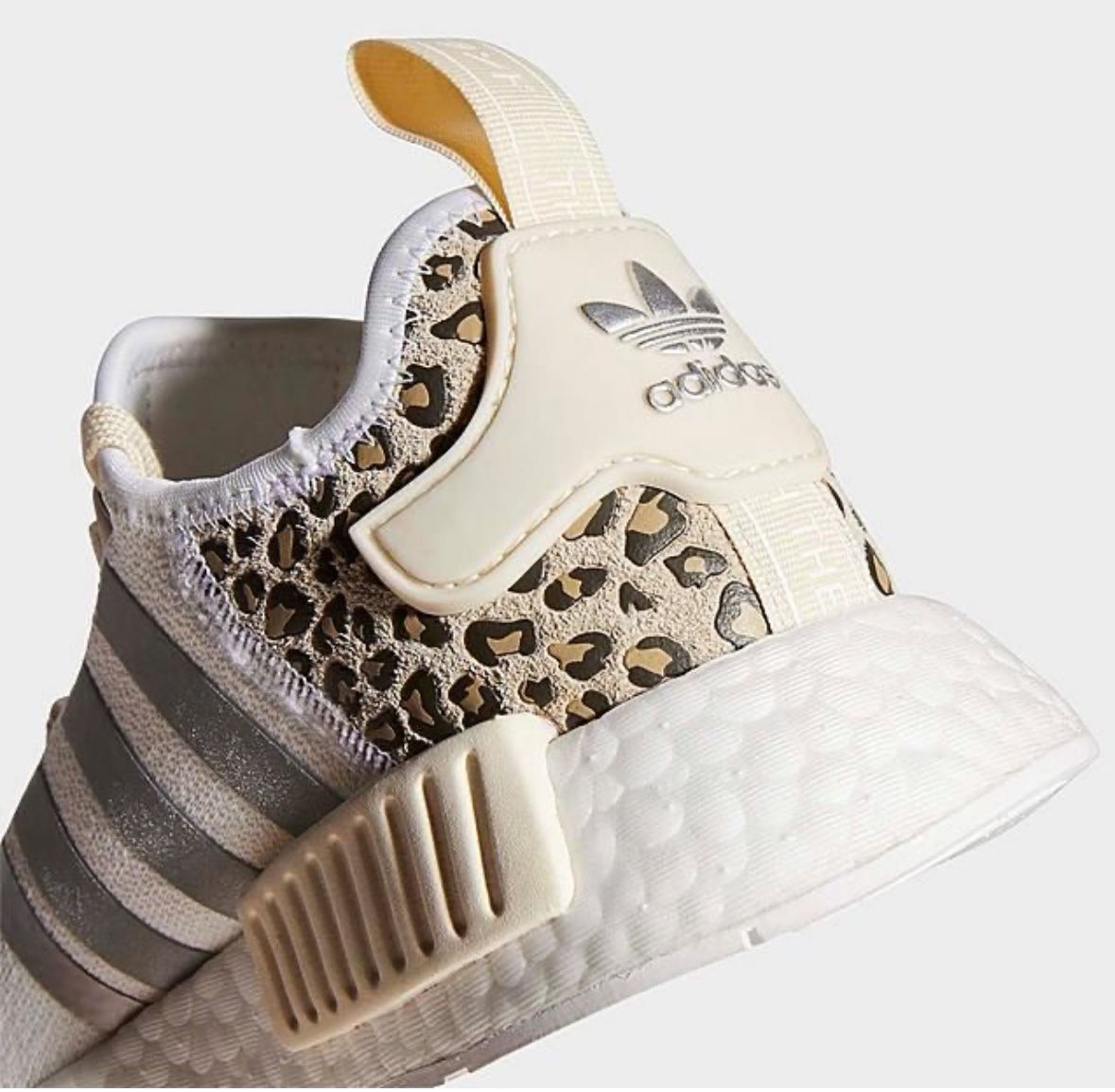 ADIDAS Originals NMD R1 Animal Print Runner Women’s Footwear Platinum Sz 6