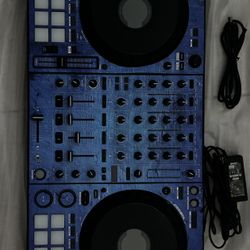 DDJ 1000 Controller