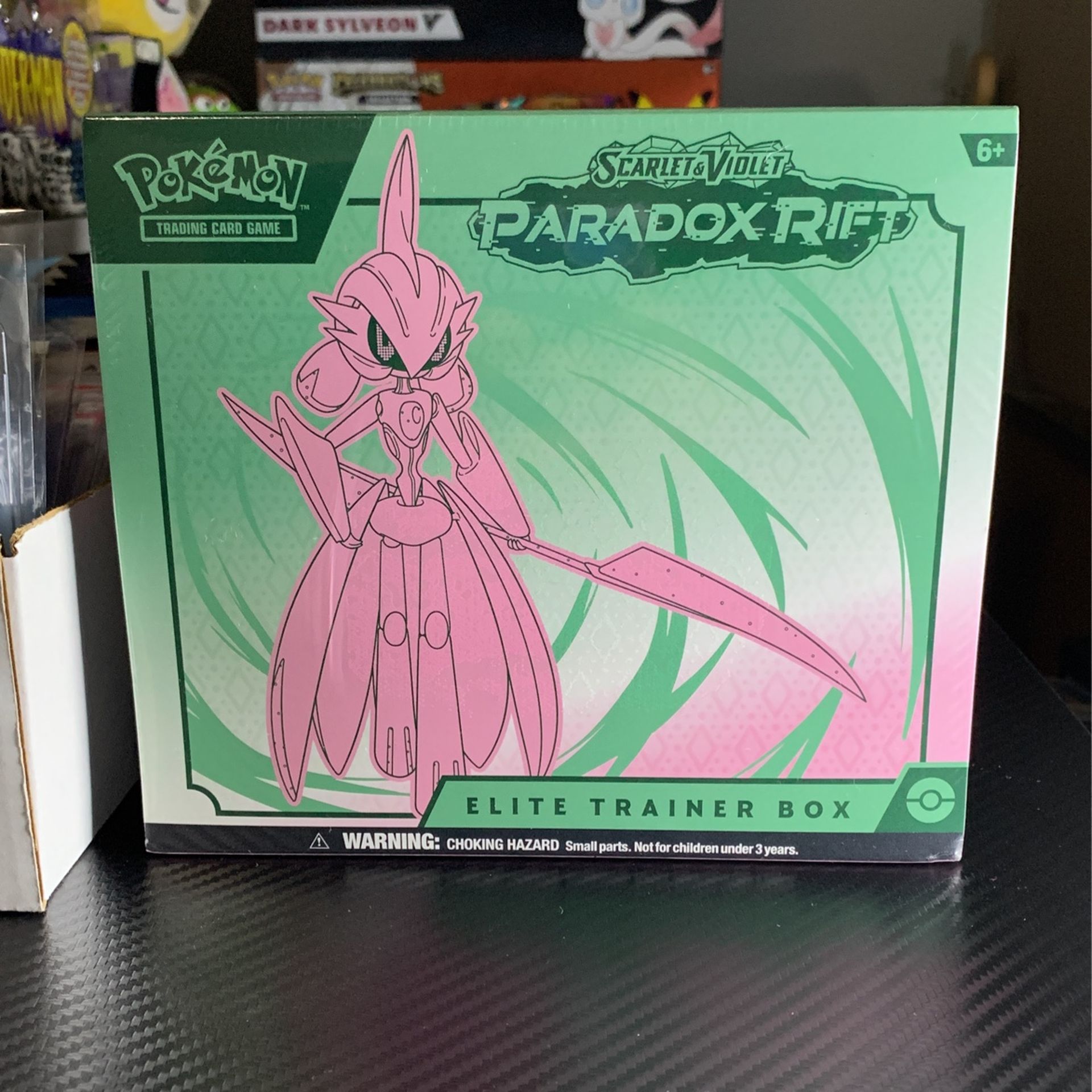 Scarlet & Violet Paradox Rift Elite Trainer Box