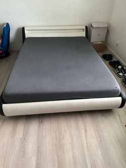 Bed fram