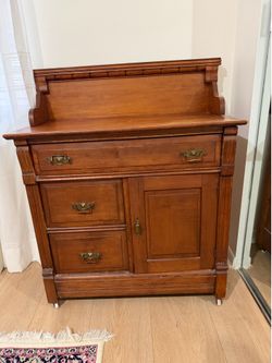 1870-80’s Eastlake washstand