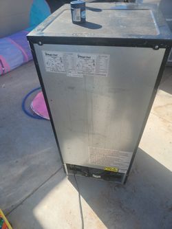 Magic Chef Mini Fridge