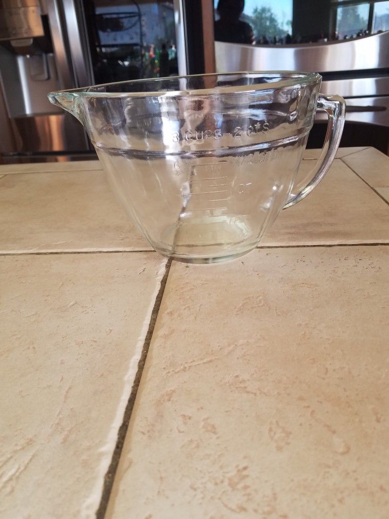 Vintage Anchor Hocking Large 8 Cup Measuring Cup Or Mixing Bowl
