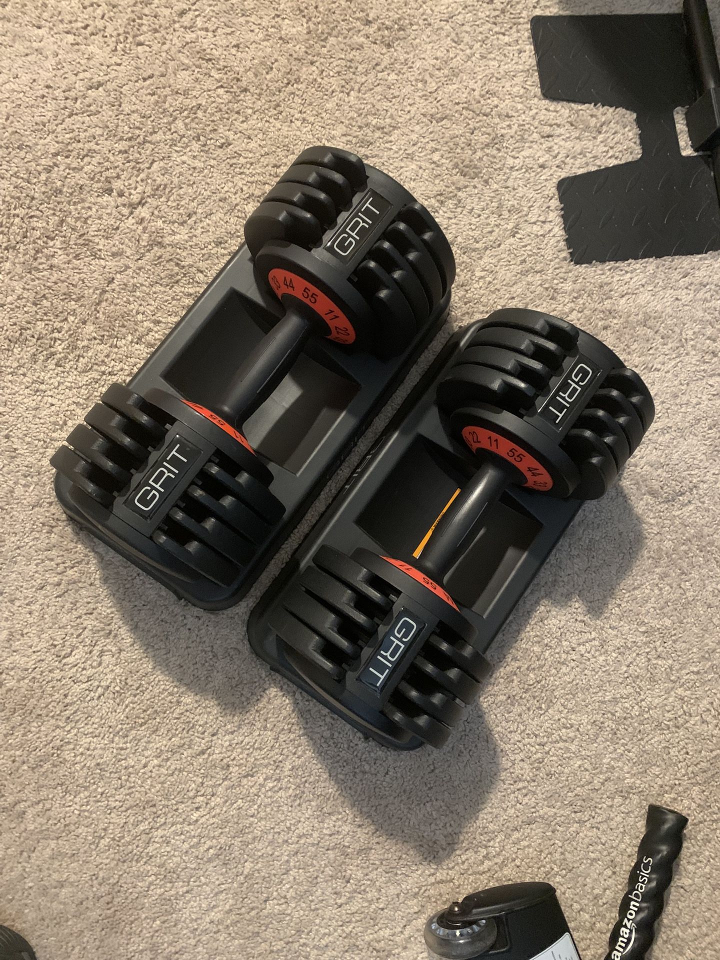 Grit Adjustable Dumbbells: 11 to 55 Pounds each dumbbell