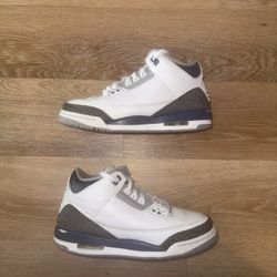Jordan 3 Midnight Navy Size 6.5 