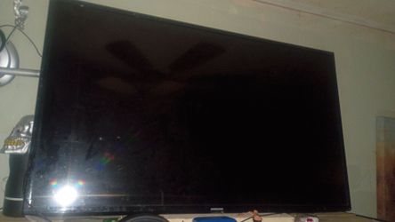 Samsung TV 46" not Smart tv