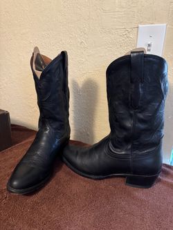 Ariat all Black Leather men’s boots