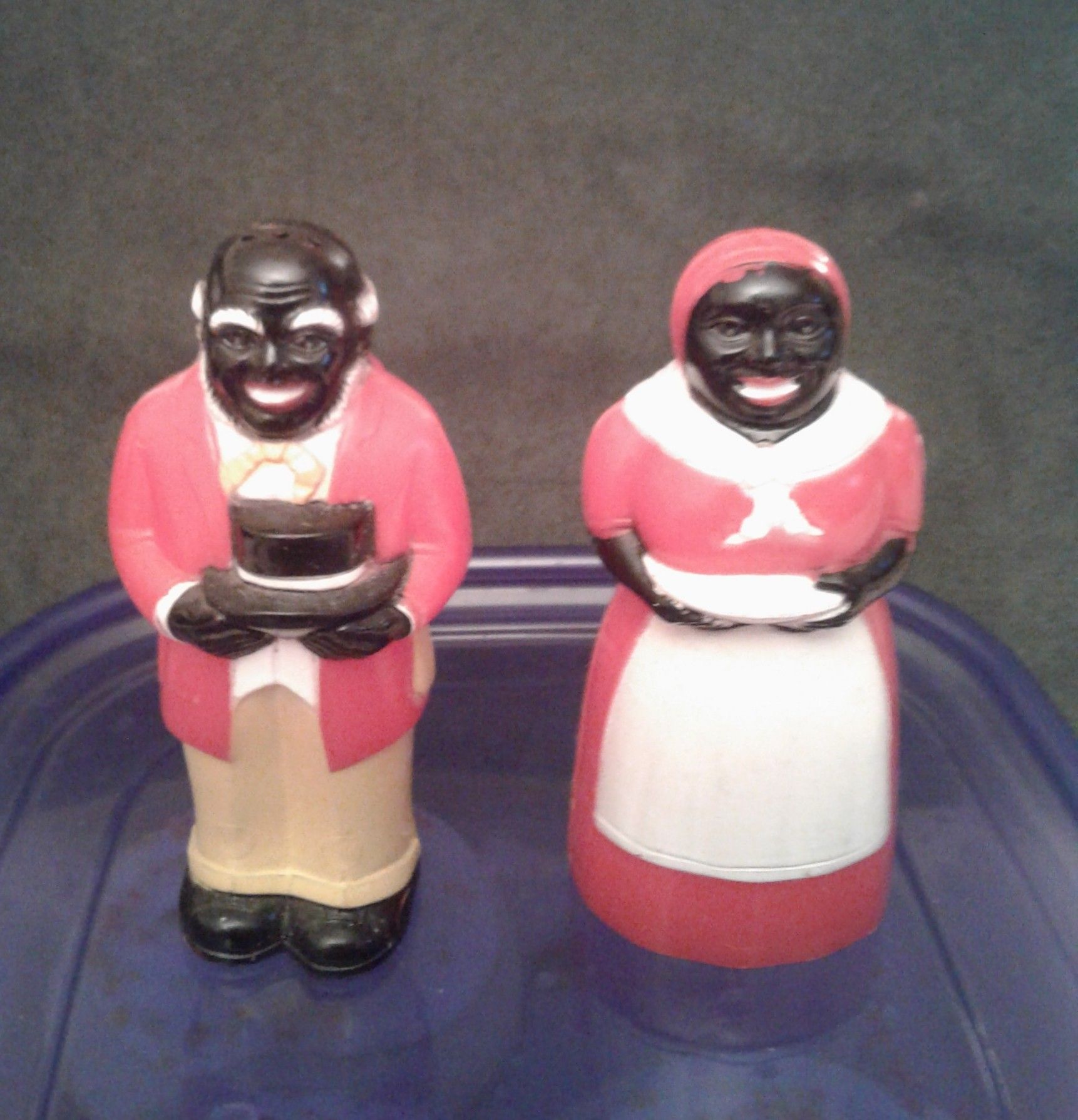 Aunt Jemima and Uncle Mose salt & pepper shakers