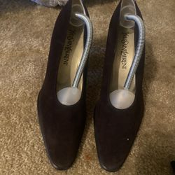 Designer Woman’s Shoes And Boots 