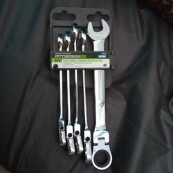Pittsburgh Pro 5 PC Flex Head Combo Wrench Set 