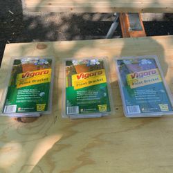 New Plant Box Brackets Set Of Three