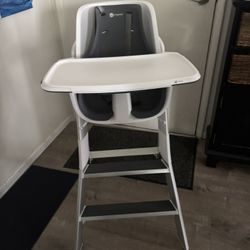 4moms High chair 
