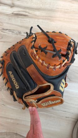 Wilson A2000 1790 34 inch catchers glove