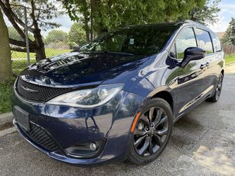 2018 Chrysler Pacifica