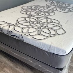 Queen Sky Comfort Bamboo Cool Gel Memory Foam Mattress!!
