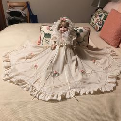 Ltd Arts Hamilton Collection Boehm Elena Porcelain Doll in Bassinet w/Certicates
