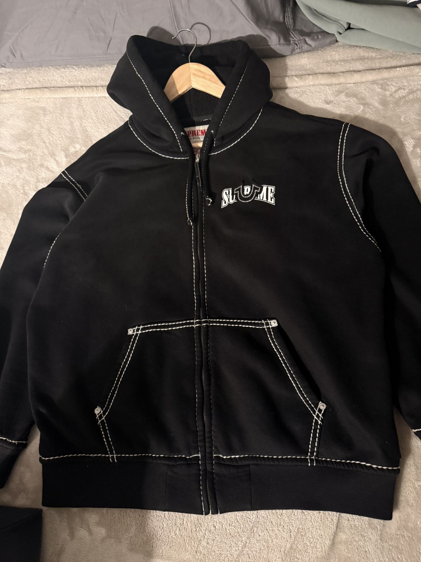 original supreme x true religion hoodie 2022 release