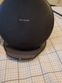 Wireless Galaxy Charger With Navy Blue Mesh Cord