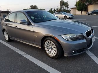 BMW 328i 2009, with only 67 K Miles, Leather, power sets, Voice recognition and much more
