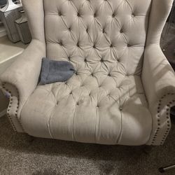 Accent Chair 