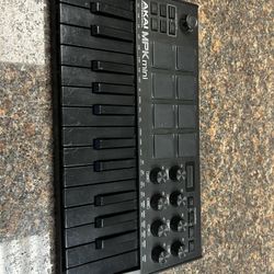 Akai MPK Mini Professional 25key Controller 