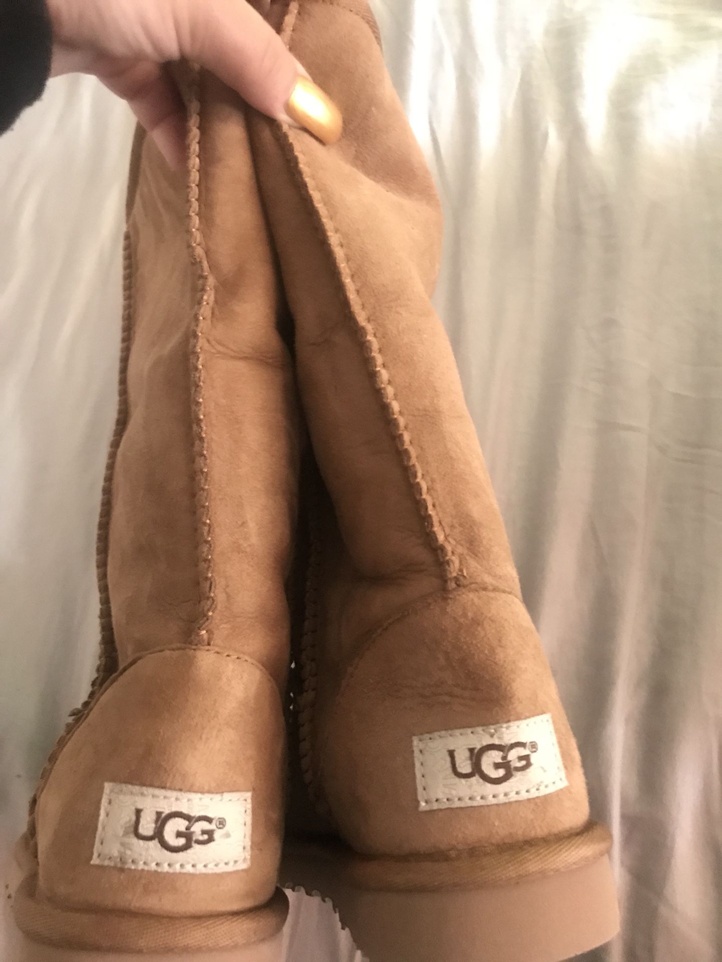 Uggs size5 brand new