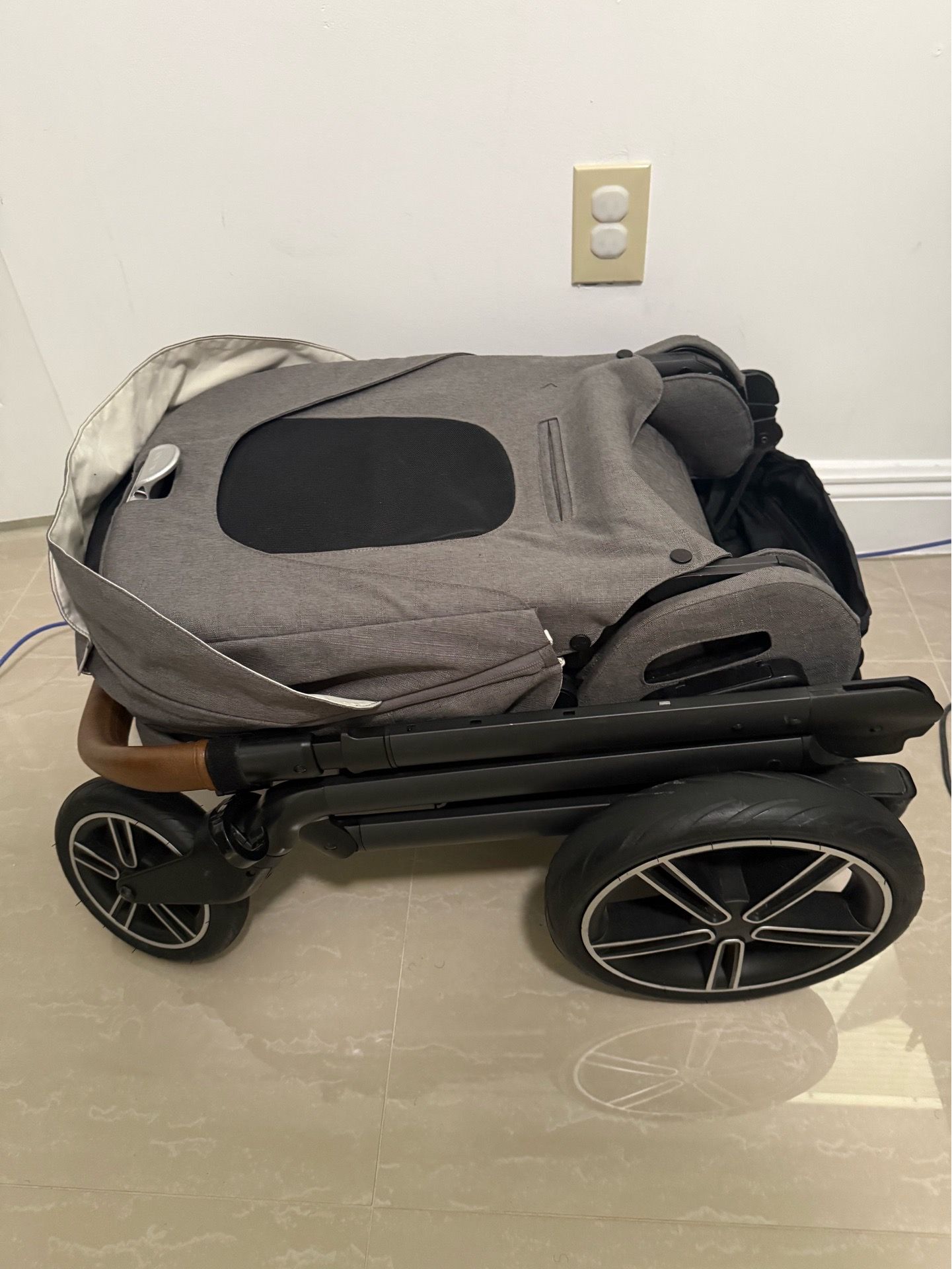Nuna Mixx stroller
