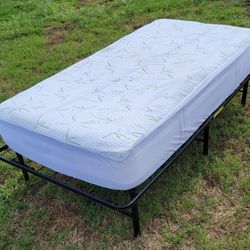 Wayfair Sleep Twin Size Mattress. Double Thick with Metal Frame no Box Spring Needed 