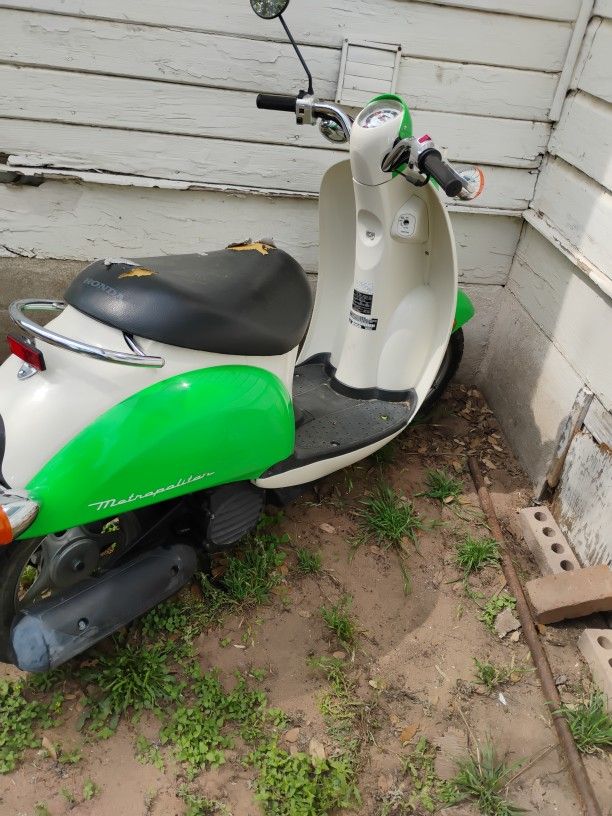 Metropolitan Moped By Honda