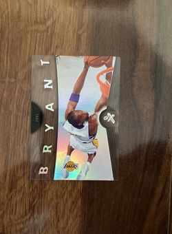 Kobe Bryant eX Fleer 17 Basketball Card