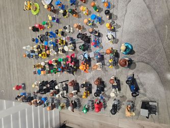 $250 obo - Authentic Lego Mini Figures Lot
