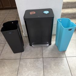 Home Zone Living 19 Gallon Kitchen Trash Can with Dual Compartments for Recycling, CleanAura Odor Control, Stainless Steel, Matte Black, 70 Liters Tot