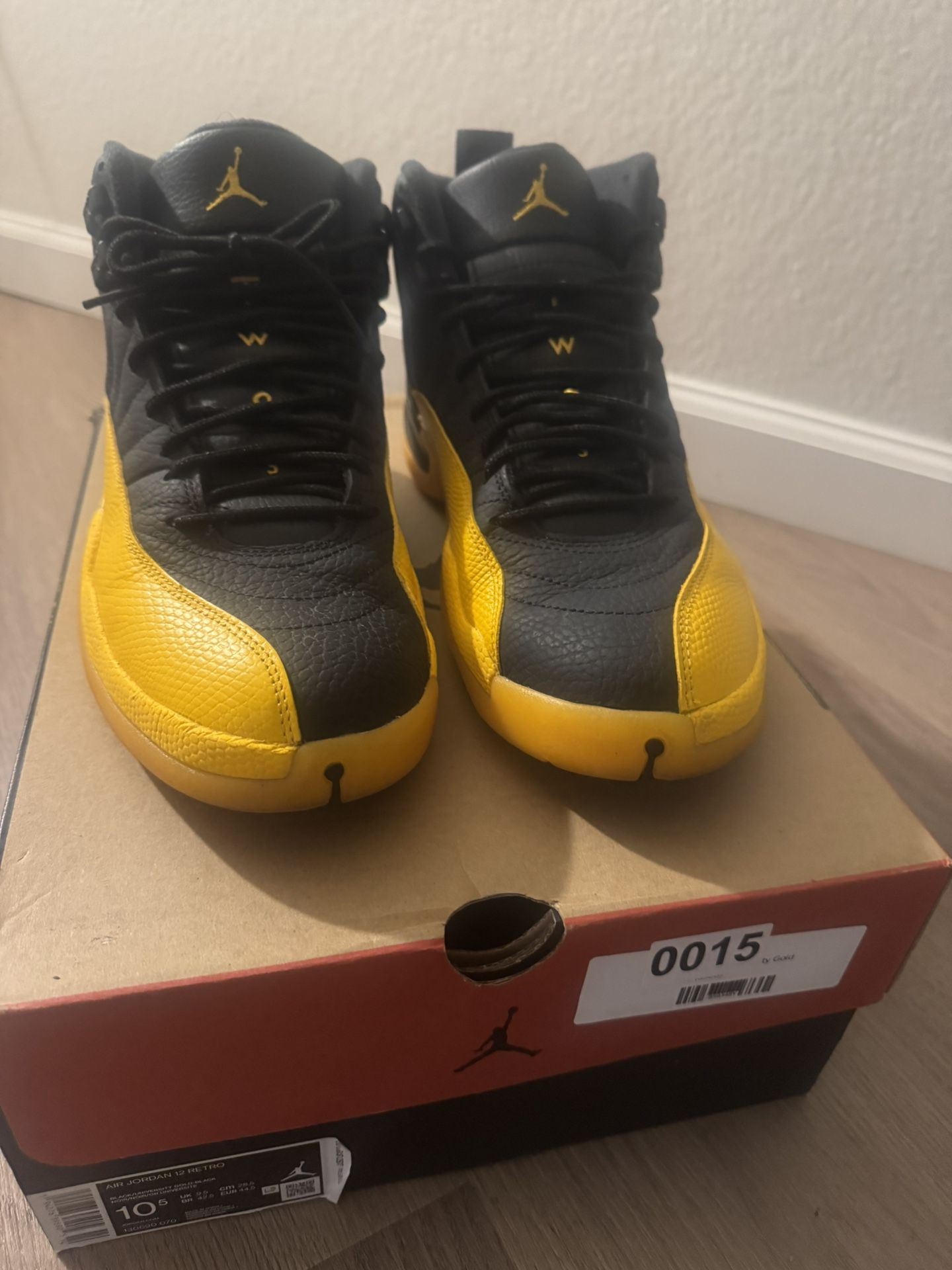 Jordan 12 University Gold