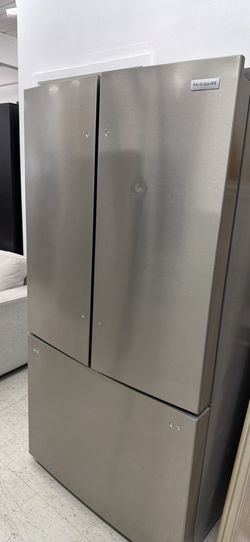 💥Great Deal💥 36 in 29 cu. ft. Standard Depth French Door Refrigerator in Smudge-Proof Stainless Steel with Internal Water Dispenser