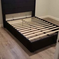 New Full Size Bed With New Mattress 