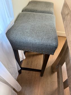 Kitchen benches