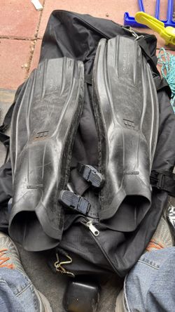 Mares Quattro Plus Fins with Bungee Strap