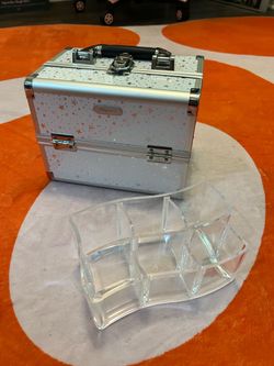 Makeup organizer case + Acrylic brush holder