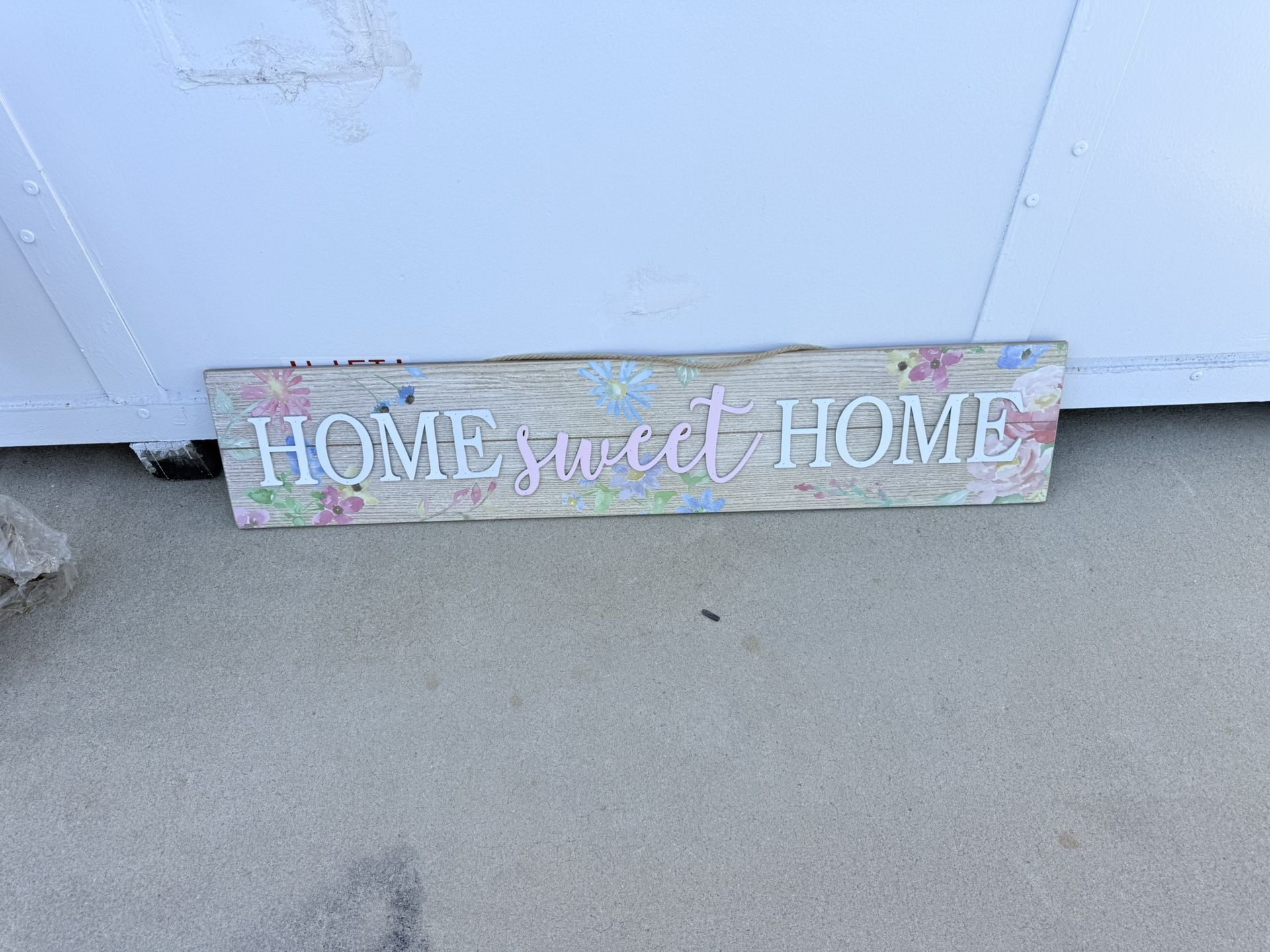 Home Sweet Home Farmhouse Sign