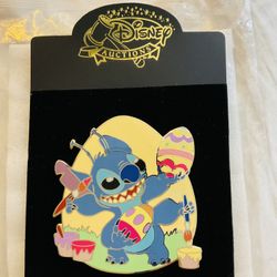 Disney Auctions Stitch Jumbo Easter Egg Pin