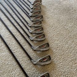 Callaway Big Bertha Iron Set - 1,3-9, p, s , L 60* Stiff INNO Graphite, 2.5 torque - High flex