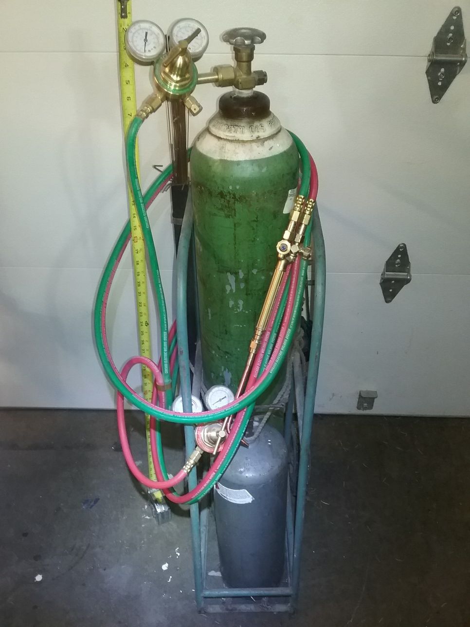 Acetylene torch set with cart