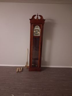 Vintage Ridgeway grandfather clock