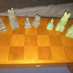 Mexican Aztec Marble And Jade Chess Set