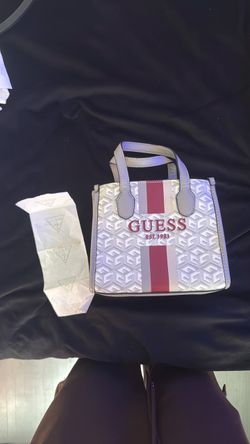 Authentic Guess handbag/purse