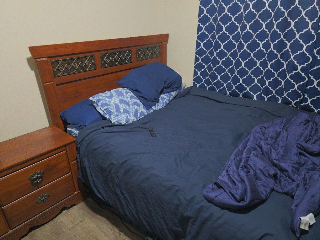 Ashley Bedroom Set QUEEN