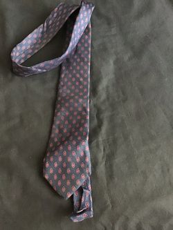Lands End Tie