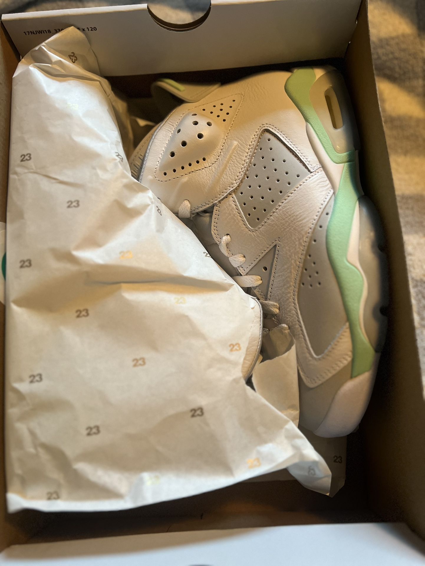 Jordan 6 Retro Mint Foam
