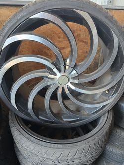 Wheels 🛞 245/30/22